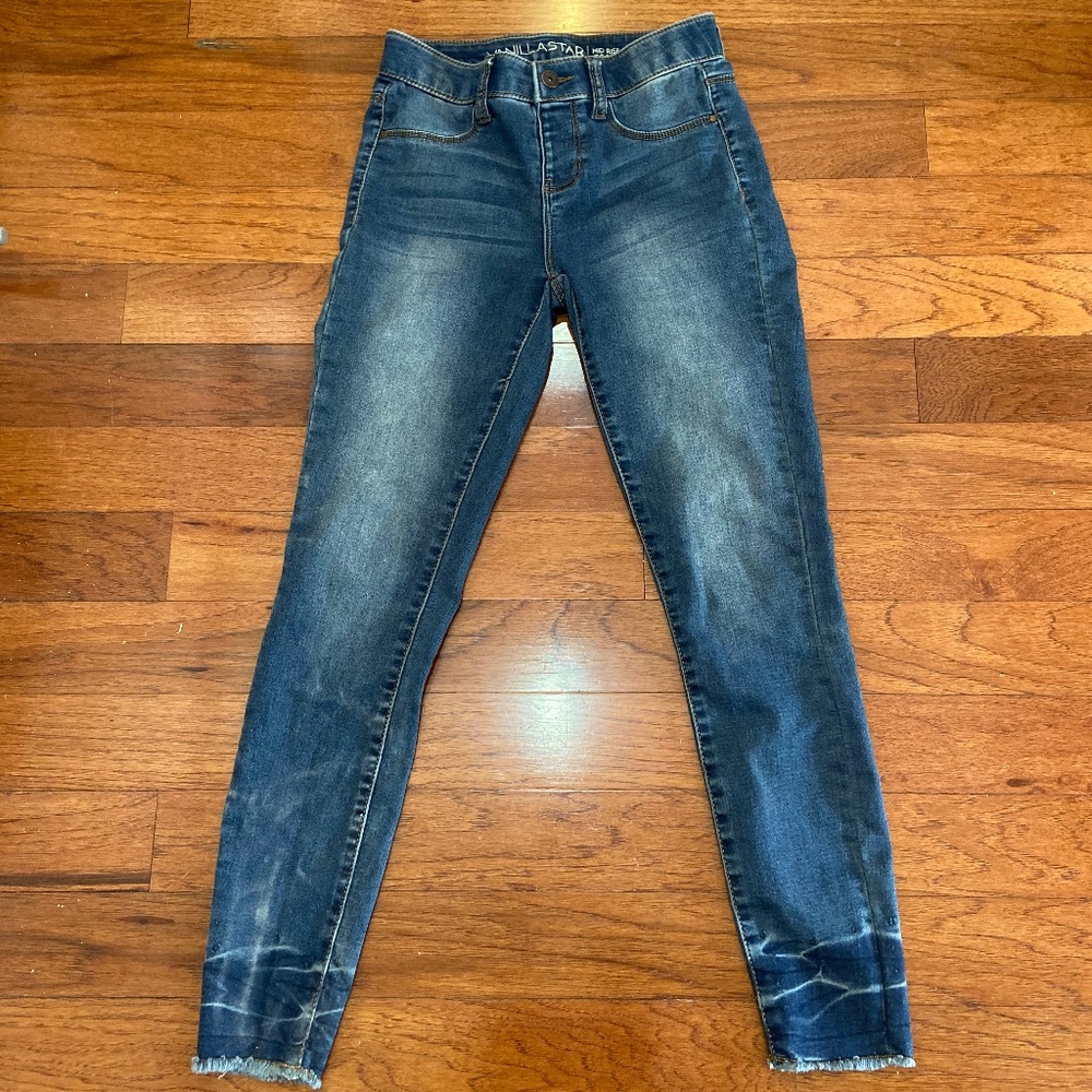 Vanilla Star Mid Rise Jegging